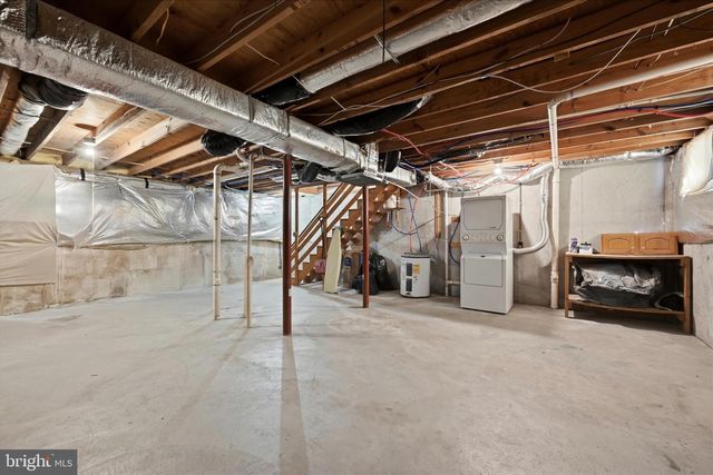 202 EMILY LN, Winchester, VA 22602