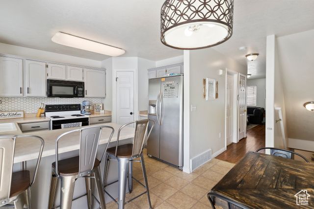 619 W 2300 S #8, Perry, UT 84302