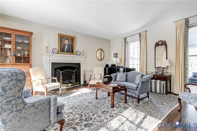 6 Tapoan Rd, Richmond, VA 23226