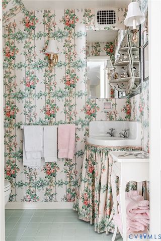 6 Tapoan Rd, Richmond, VA 23226