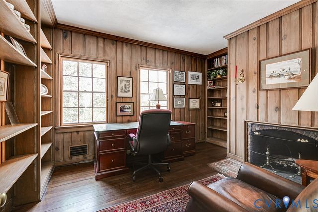 6 Tapoan Rd, Richmond, VA 23226