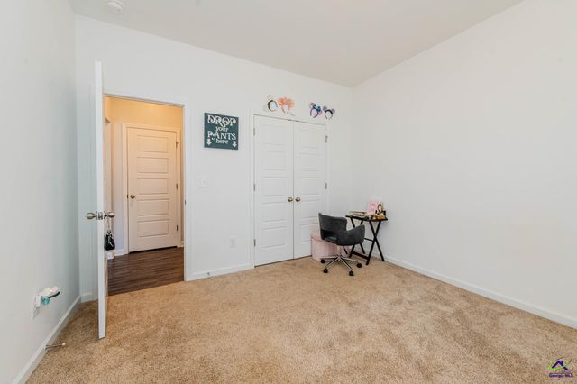 137 Red Birch Lane, Byron, GA 31088