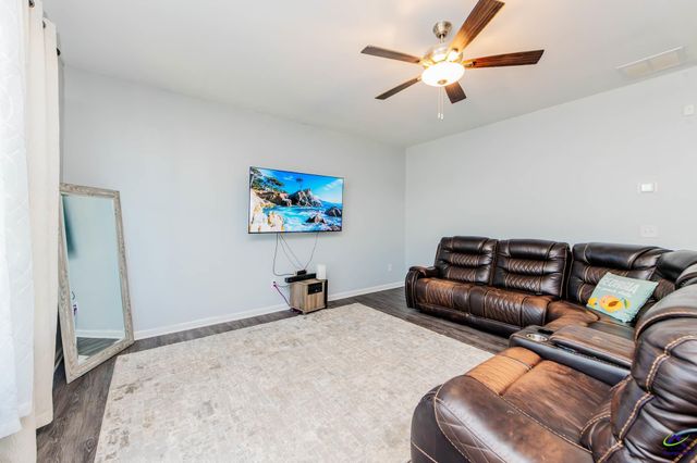 137 Red Birch Lane, Byron, GA 31088