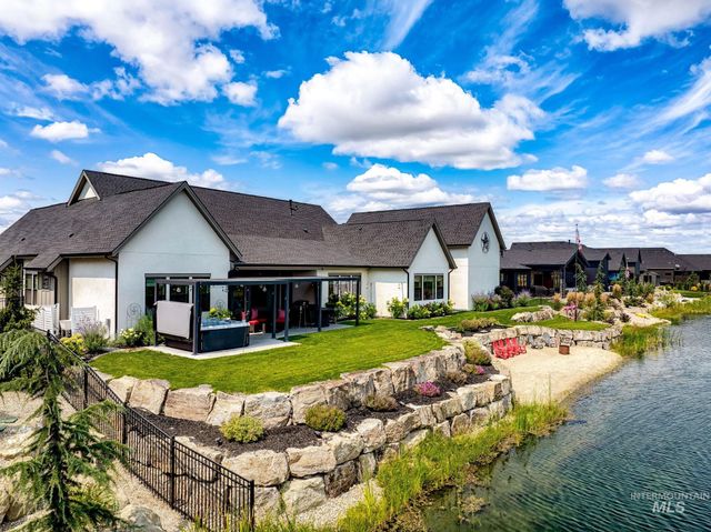 515 Century Ave, Middleton, ID 83644