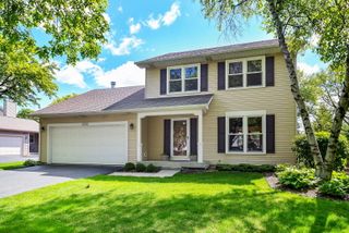 2264 Briarhill Drive, Naperville, IL 60565