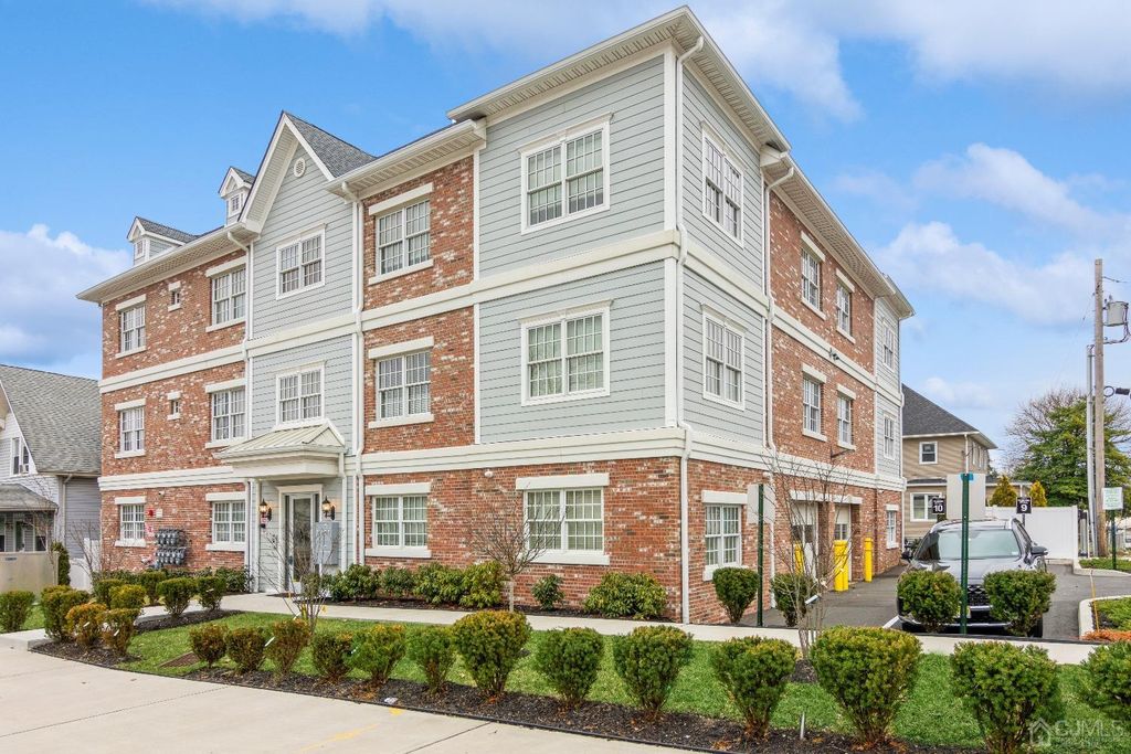 361 Main Street 202, South Amboy, NJ 08879