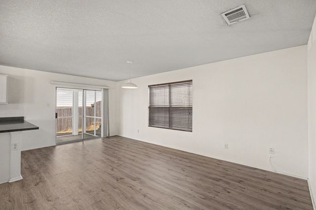 1712 Morrison Drive, Fort Worth, TX 76112