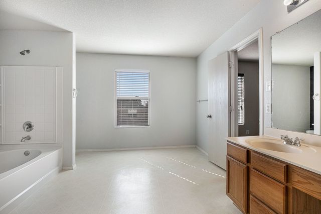 1712 Morrison Drive, Fort Worth, TX 76112