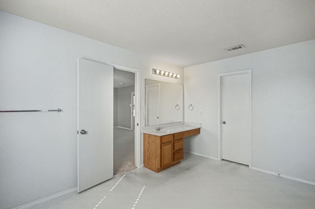 1712 Morrison Drive, Fort Worth, TX 76112