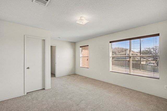 1712 Morrison Drive, Fort Worth, TX 76112