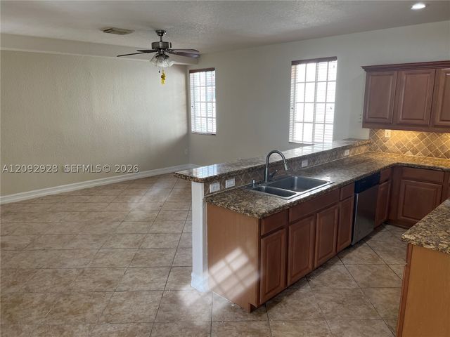 14008 SW 274 TER, Homestead, FL 33032