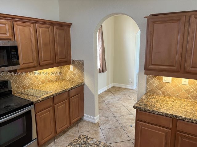 14008 SW 274 TER, Homestead, FL 33032