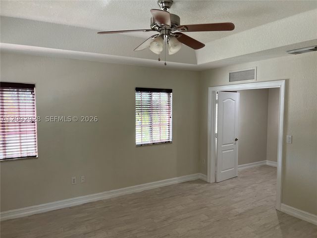 14008 SW 274 TER, Homestead, FL 33032