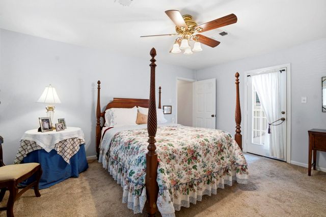 218 Tree Trunk Drive, Spring, TX 77388