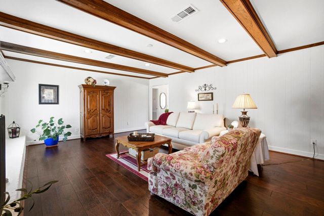 218 Tree Trunk Drive, Spring, TX 77388