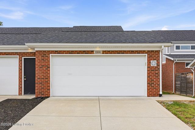 10906 Cole Thompson Ln, Jeffersontown, KY 40299