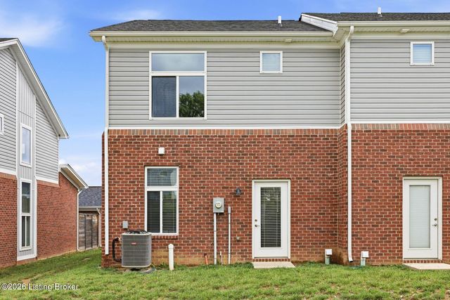 10906 Cole Thompson Ln, Jeffersontown, KY 40299