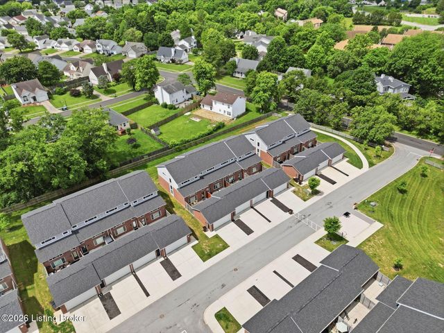 10906 Cole Thompson Ln, Jeffersontown, KY 40299