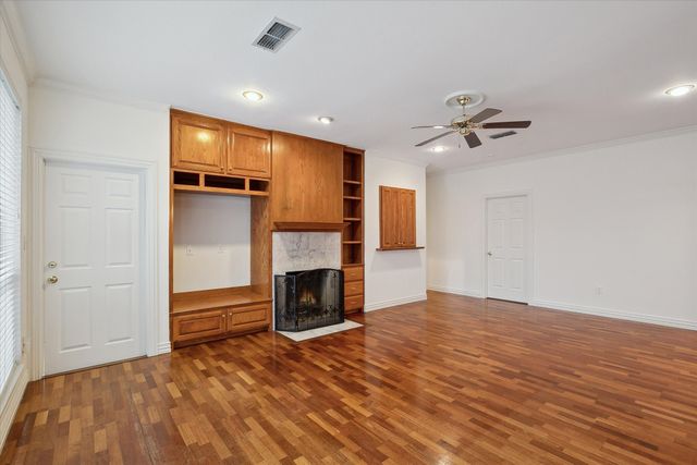 1012 Indian Ridge, Denton, TX 76205