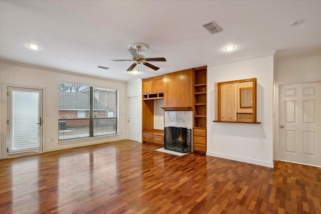 1012 Indian Ridge, Denton, TX 76205