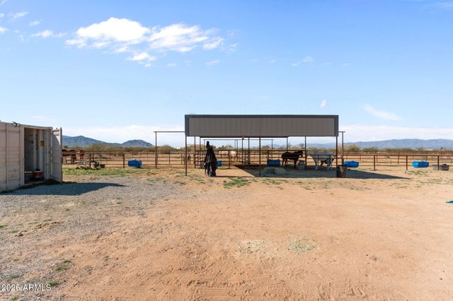 51539 W DONALD Road, Aguila, AZ 85320