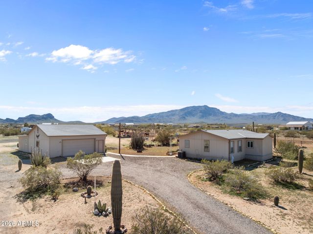 51539 W DONALD Road, Aguila, AZ 85320