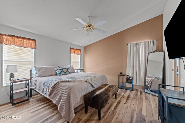 51539 W DONALD Road, Aguila, AZ 85320