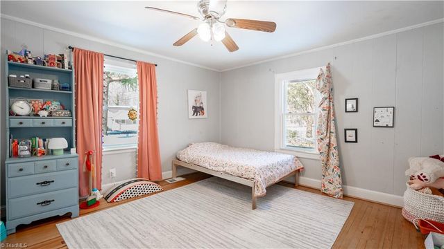 5557 Pineview Drive, Winston-salem, NC 27105