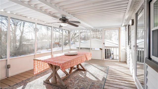 5557 Pineview Drive, Winston-salem, NC 27105