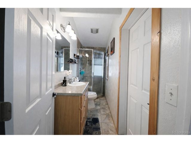 21976 2225 Rd, Cedaredge, CO 81413