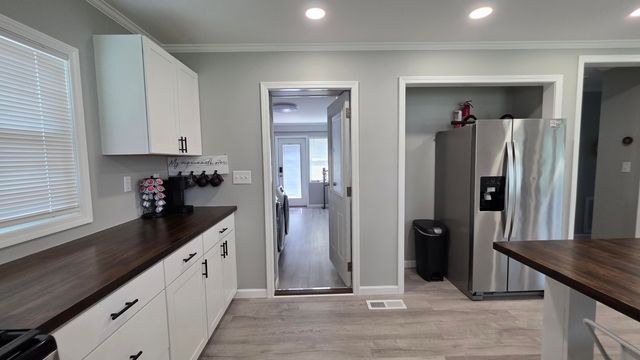 3504 Cairo Road, Paducah, KY 42001