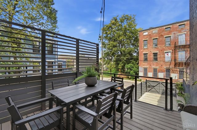 1104 Dayton Street, Cincinnati, OH 45214