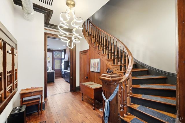 1104 Dayton Street, Cincinnati, OH 45214