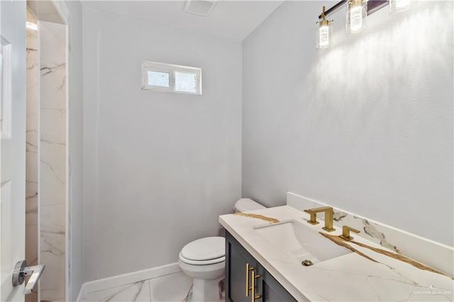 612 S Mina De Oro Street, Mission, TX 78572