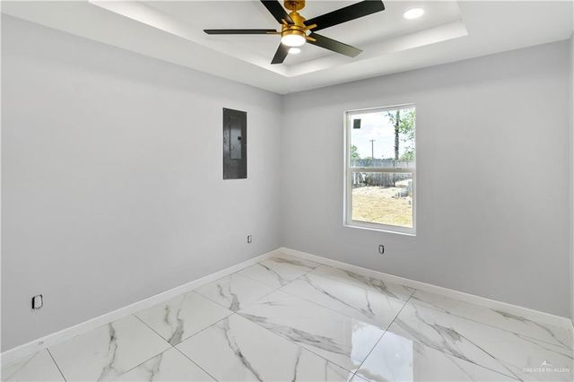 612 S Mina De Oro Street, Mission, TX 78572