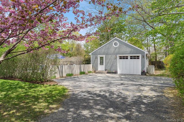 24 Baycrest Avenue, Westhampton, NY 11977