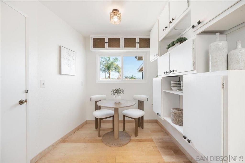 Image 16 of property listing at 448 W Redondo, Oceanside, CA 92057