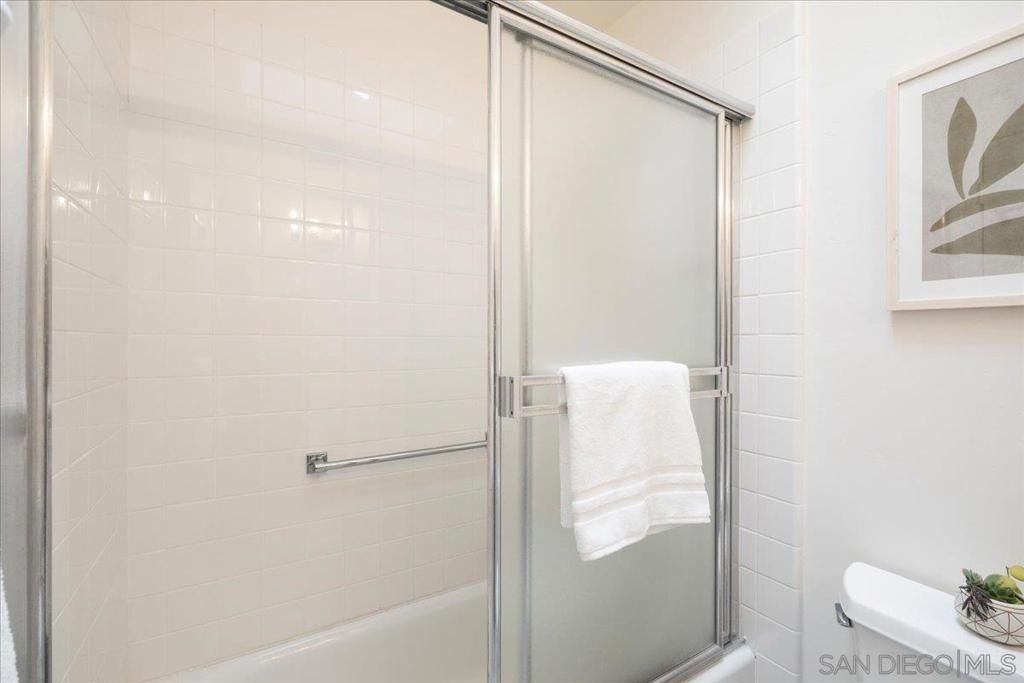 Image 19 of property listing at 448 W Redondo, Oceanside, CA 92057