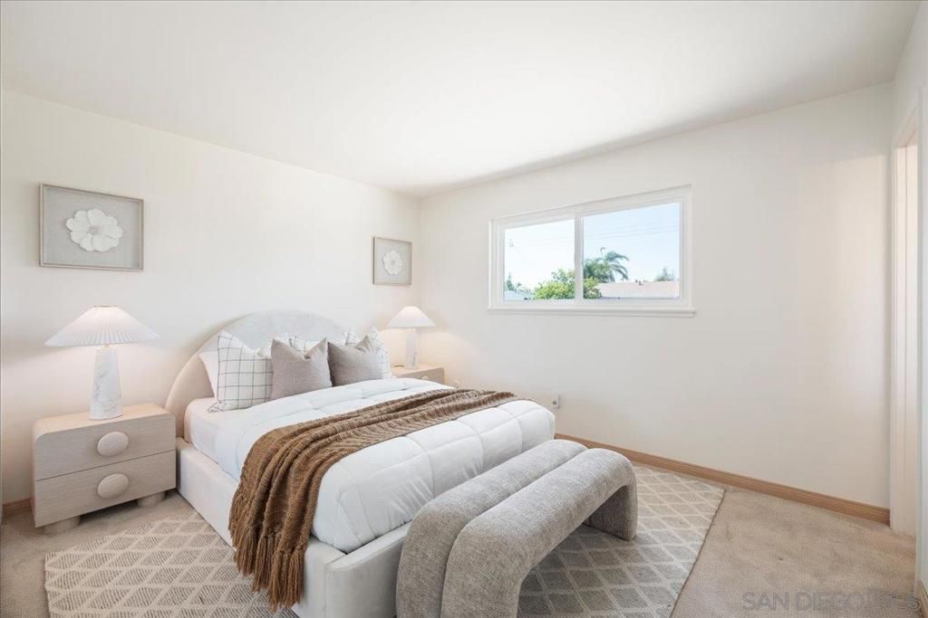 Image 20 of property listing at 448 W Redondo, Oceanside, CA 92057