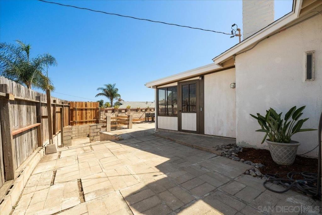 Image 31 of property listing at 448 W Redondo, Oceanside, CA 92057