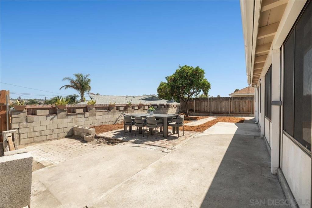 Image 34 of property listing at 448 W Redondo, Oceanside, CA 92057