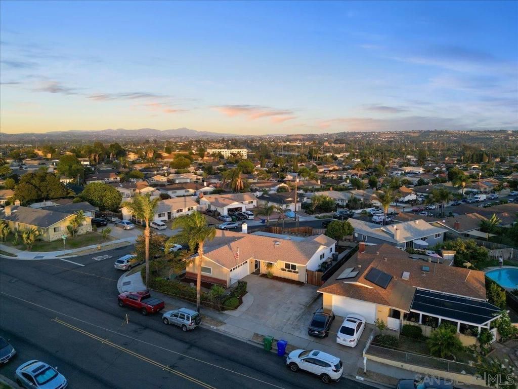 Image 36 of property listing at 448 W Redondo, Oceanside, CA 92057