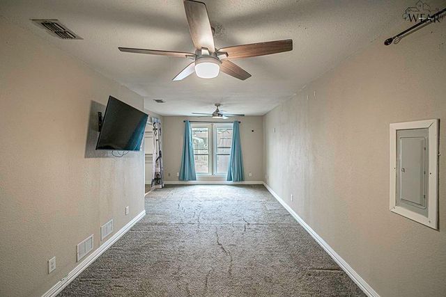 110 DEVONSHIRE DRIVE, Wichita Falls, TX 76302