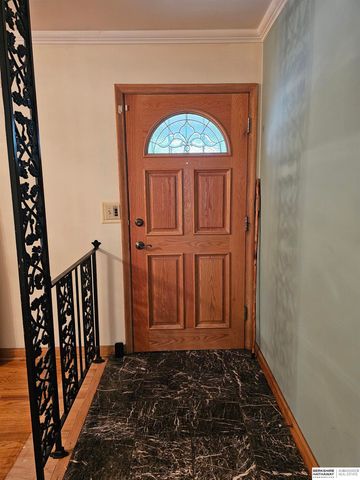 3124 S 42nd Street, Omaha, NE 68105