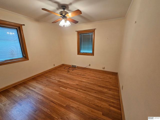 3124 S 42nd Street, Omaha, NE 68105