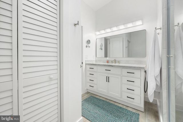 13803 FOUNT BEATTIE CT, Centreville, VA 20121