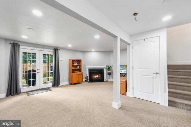 13803 FOUNT BEATTIE CT, Centreville, VA 20121