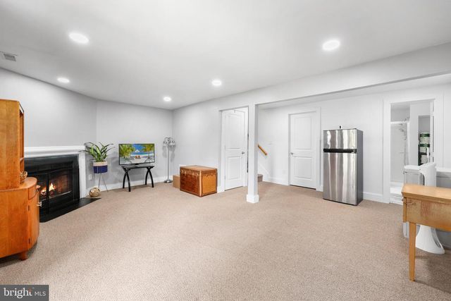 13803 FOUNT BEATTIE CT, Centreville, VA 20121