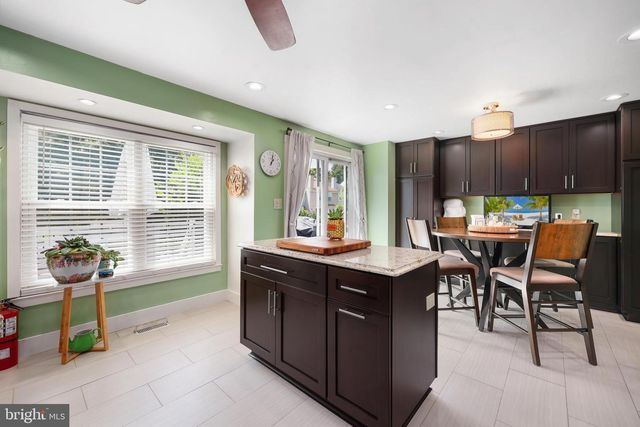 13803 FOUNT BEATTIE CT, Centreville, VA 20121