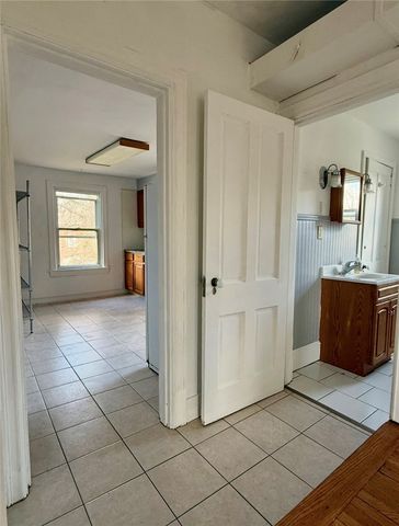 3672 Myrtle Ave, Castle Shannon, PA 15234
